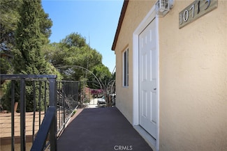 10709 Sherman Place Unit 10713, Sun Valley, CA 91352