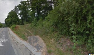 616 Franklin Grove Rd, Bryson City, NC 28713