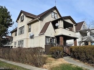 18001 Olympia Rd, Cleveland, OH 44112