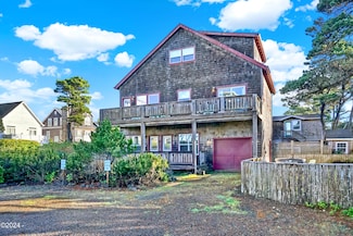 388 Bella Beach Dr, Depoe Bay, OR 97341