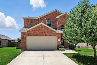 8808 Deadwood Ln, Cross Roads, TX 76227