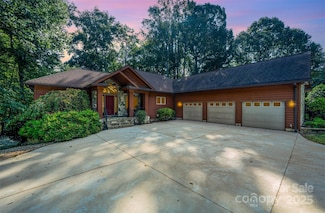 181 Stillwater Rd, Troutman, NC 28166