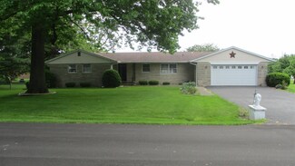 1009 S Hamilton St, Delphi, IN 46923