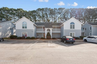 103 W Victoria Ct Unit B, Greenville, NC 27834