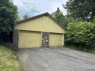 247 Beatrice Ave, Johnstown, PA 15906