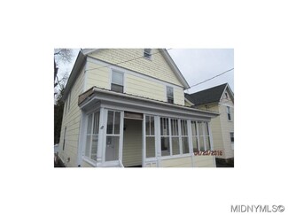 38 Grove St, Ilion, NY 13357