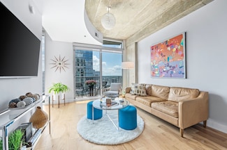 415 Church St Unit 2804, Nashville, TN 37219