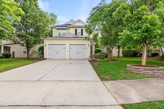 3033 Remington Oaks Cir, Cary, NC 27519