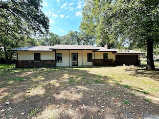 417308 Bridgeport Rd, Eufaula, OK 74432