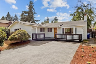 9221 11th Ave SW, Seattle, WA 98106