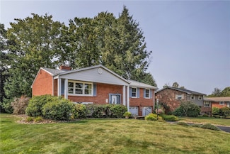 607 Westland Dr, Greensburg, PA 15601