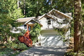 19 Rocky Ridge Dr, Bellingham, WA 98229