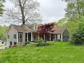 105 Mashentuck Rd, Danielson, CT 06239