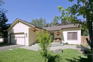 3341 Berrycreek Dr, Hailey, ID 83333