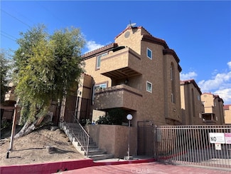 8615 Beverly Blvd Unit 28, Pico Rivera, CA 90660