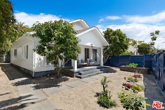 1510 Electric Ave, Venice, CA 90291