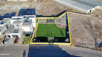 2016 Boy Scout Ln, Sunland Park, NM 88063