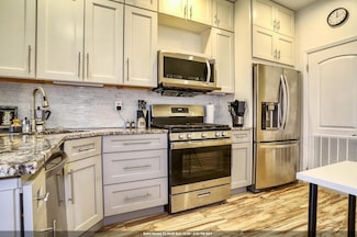 70 Park Ave Unit 7 (4R), Hoboken, NJ 07030