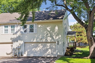 8953 42nd Ave N, New Hope, MN 55427