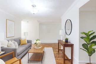 712 Shawmut Ave Unit 1R, Roxbury, MA 02119