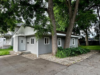 519 Carney Ave, Mankato, MN 56001