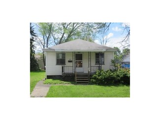 487 York Ave NW, Warren, OH 44485