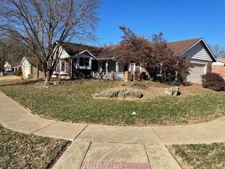 4132 Les Cherbourg Ln, Florissant, MO 63034