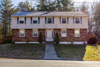 4 Colonial Rd Unit 4, Windham, NH 03087