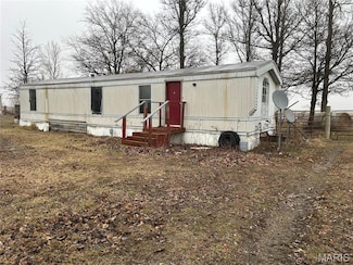 2977 County Road 221, Bragg City, MO 63827