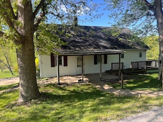 50480 Green Valley Rd, Saint Clairsville, OH 43950