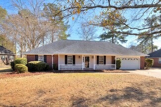 1240 Warwick Dr, Sumter, SC 29154