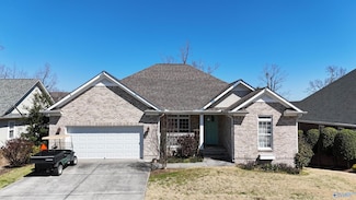 1181 River Ridge Dr, Guntersville, AL 35976