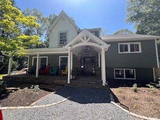 23 Craig Dr, Huntington Station, NY 11746