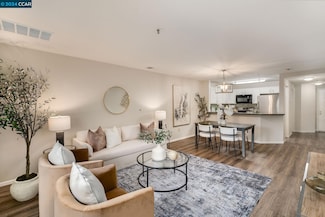 1224 S Villa Way, Walnut Creek, CA 94595