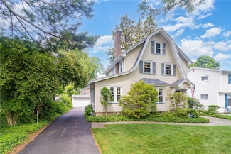 23 Hathaway Rd, Rochester, NY 14617
