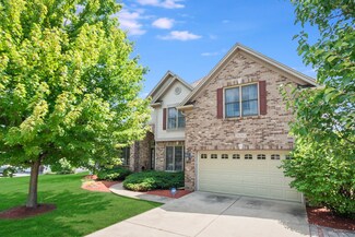 26205 W Chatham Dr, Plainfield, IL 60585