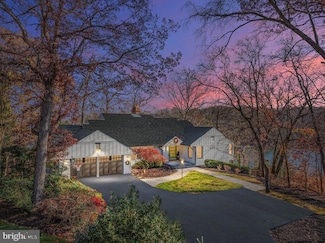 1490 Downham Market, Annapolis, MD 21401