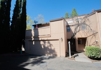 1401 Hood Rd, Sacramento, CA 95825