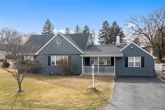 4888 Apple Ln, Center Valley, PA 18034
