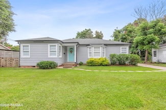110 Memory Ln, Lafayette, LA 70506