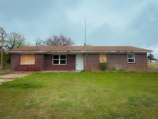 74752 Kansas Ave, Oakwood, OK 73658