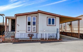96 Pheasant Ln, Oceanside, CA 92057