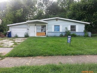 1587 Lattimer Dr, Columbus, OH 43227