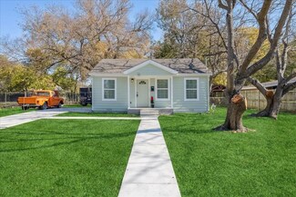 2908 Kirven St, Dallas, TX 75227