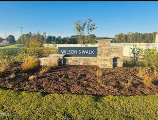 140 N Keatts Winner Ct, Clayton, NC 27520