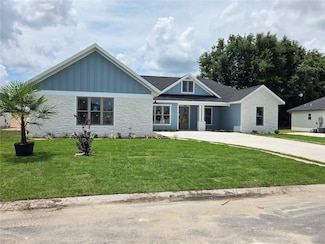24695 SW 21st Place, Newberry, FL 32669