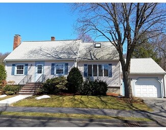 24 Fell St, Wakefield, MA 01880