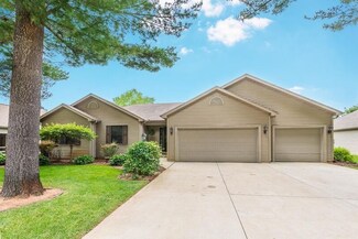 53121 Pine Brook Dr, Bristol, IN 46507