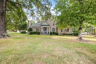 119 Stonehenge Dr, Jackson, TN 38305