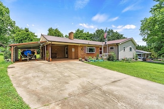 141 Porter Rd, Statesville, NC 28625
